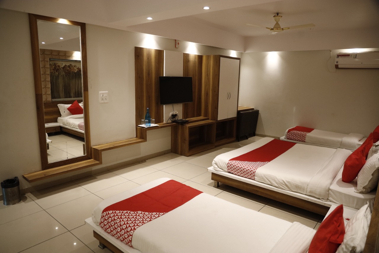 Executive AC,                                     HOTEL RAVI RAJ VIRAMGAM - Budget Hotels in Viramgam