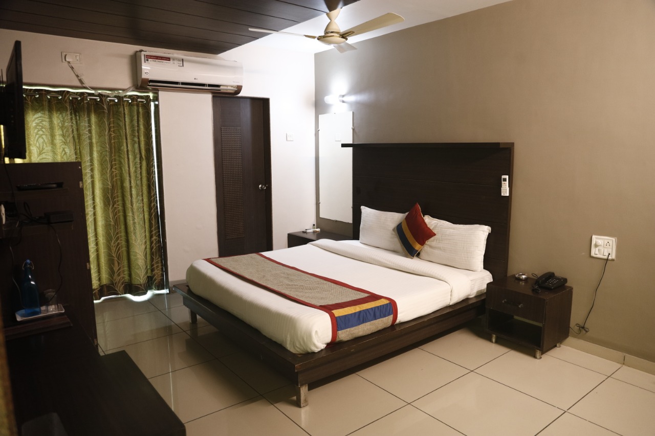 Economy Non AC,    
						HOTEL RAVI RAJ VIRAMGAM - Budget Hotels in Viramgam